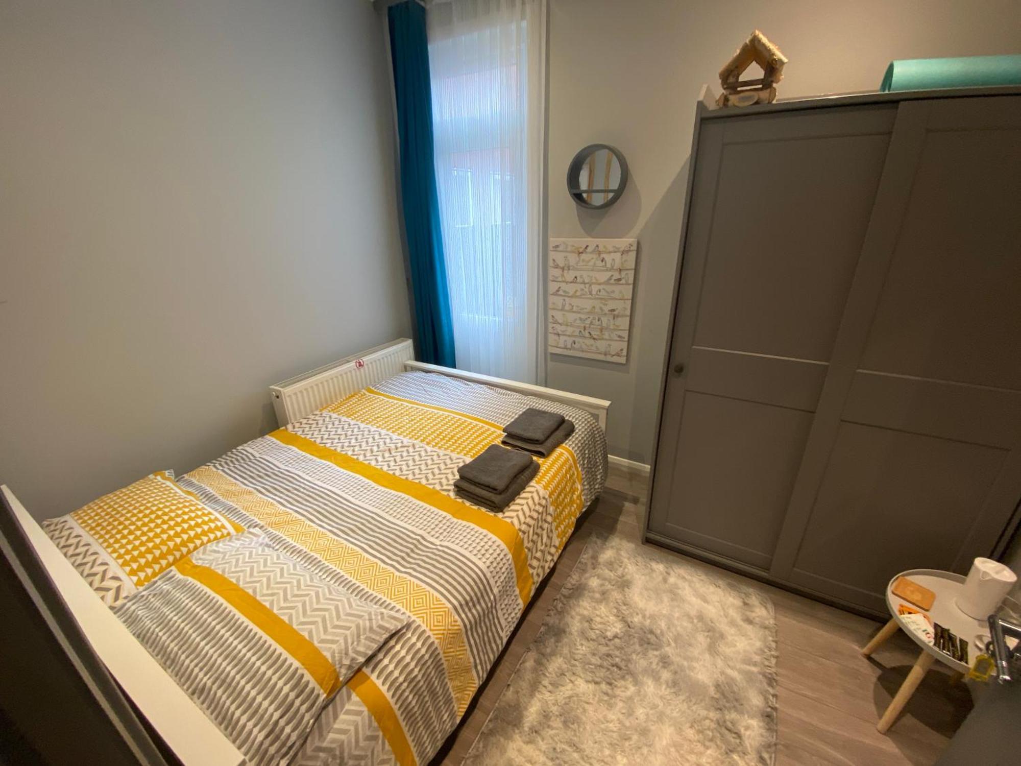 Elegance Suits 20 Minutes To Bed & Breakfast