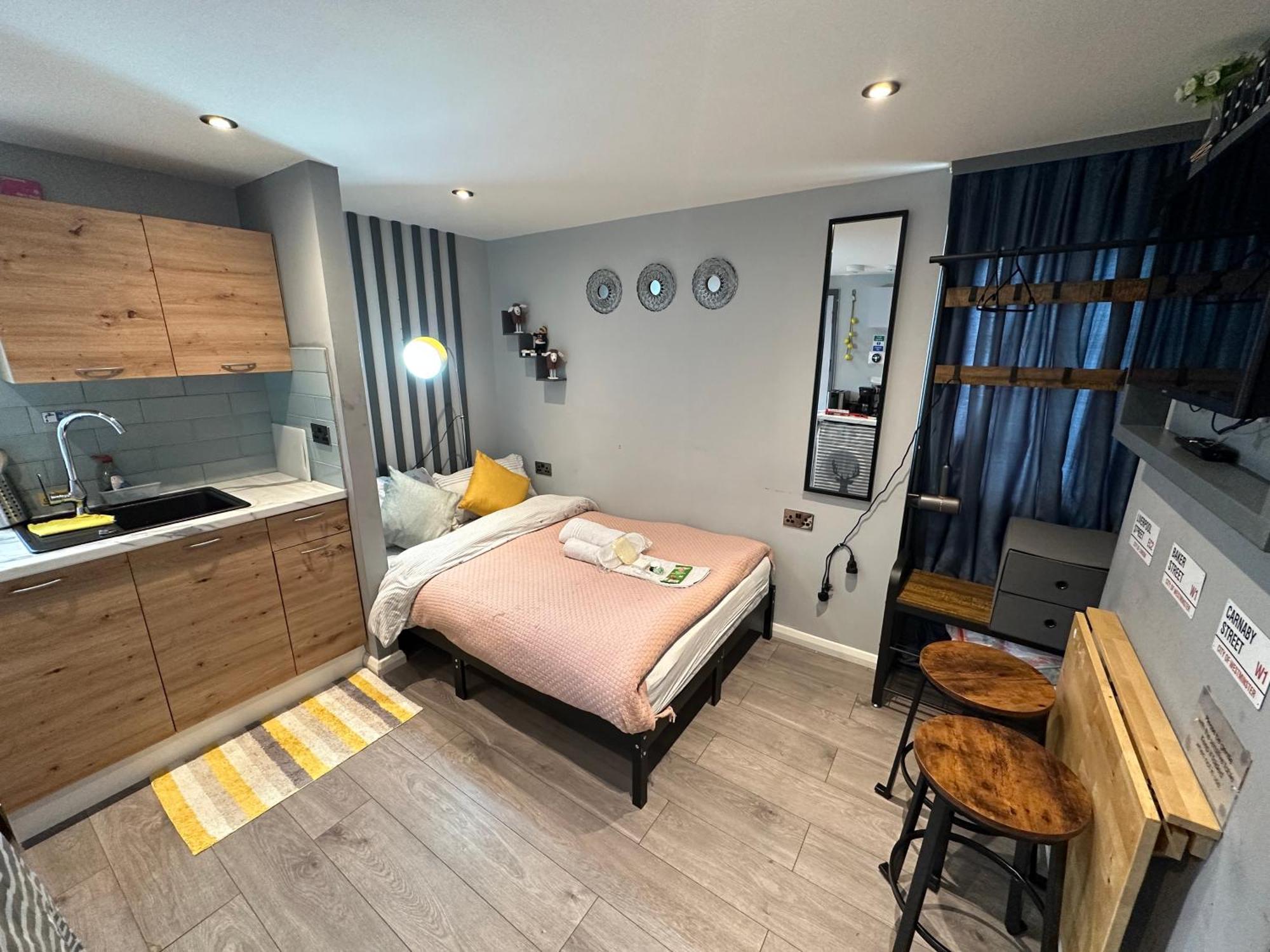 Bed & Breakfast Elegance Suits 20 Minutes To Londra