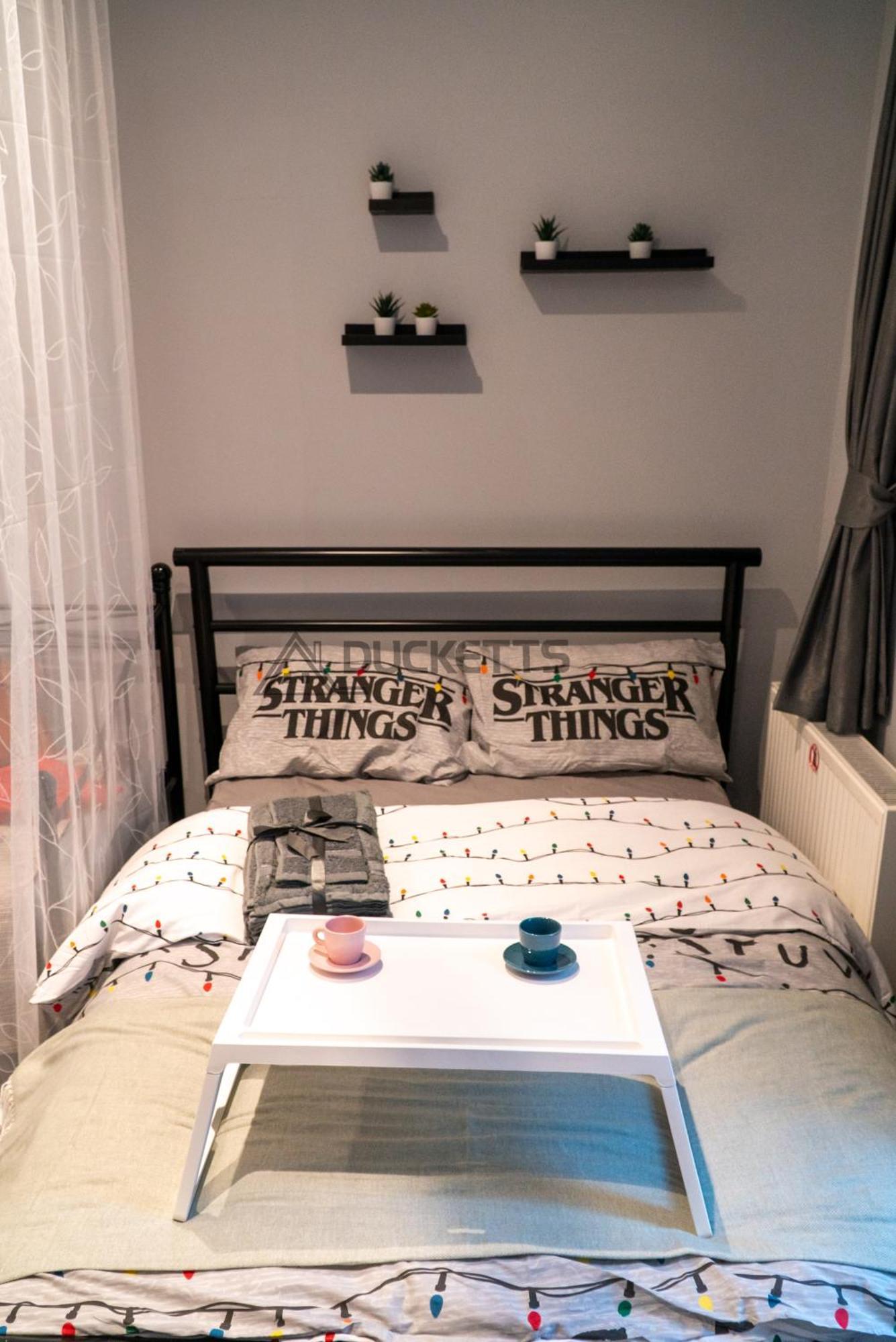Elegance Suits 20 Minutes To Bed & Breakfast